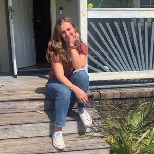 Meet your Posher, Ashlyn